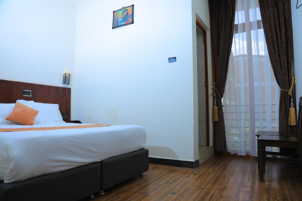 Obelisk Hotel Axum Āksum Buitenkant foto